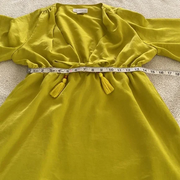 House of Harlow 1960 Nicole Richie’s high end line named after her daughter. - Picture 15 of 15